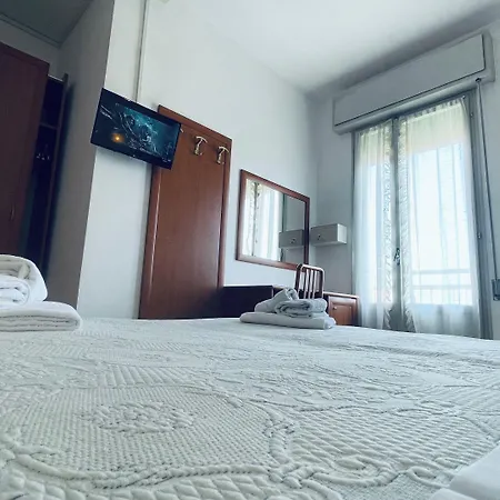 Hotel Villa Verde فندق San Mauro Mare