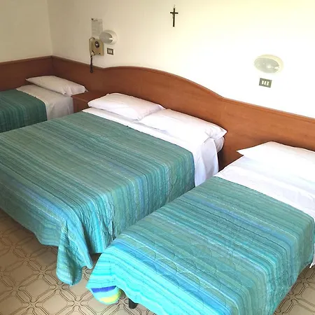 فندق Hotel Villa Verde