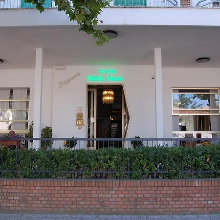 Hotel Villa Verde 3*